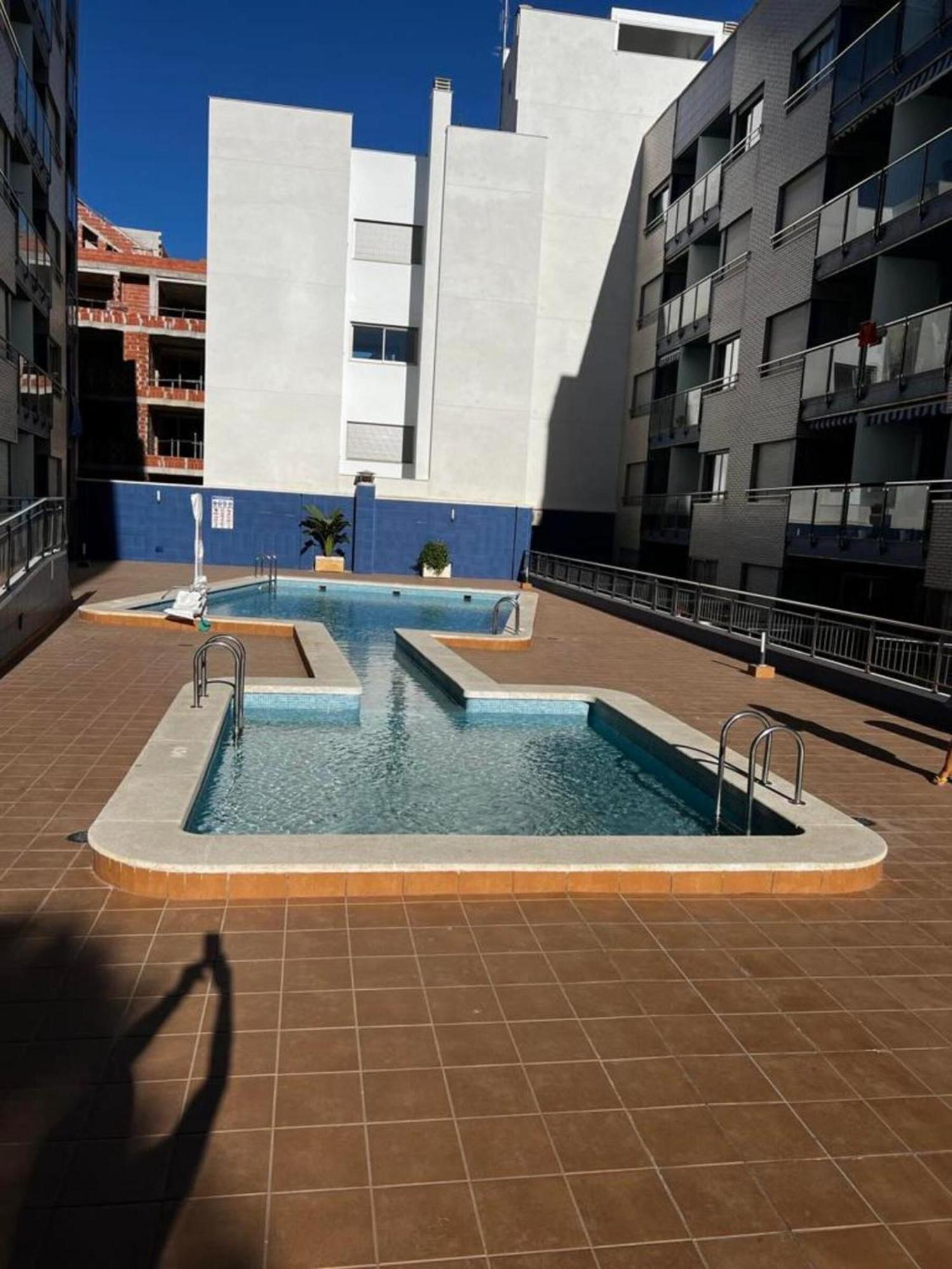 Pmt19 - Los Locos 19 - Edificio Orbiplaya Torrevieja Esterno foto